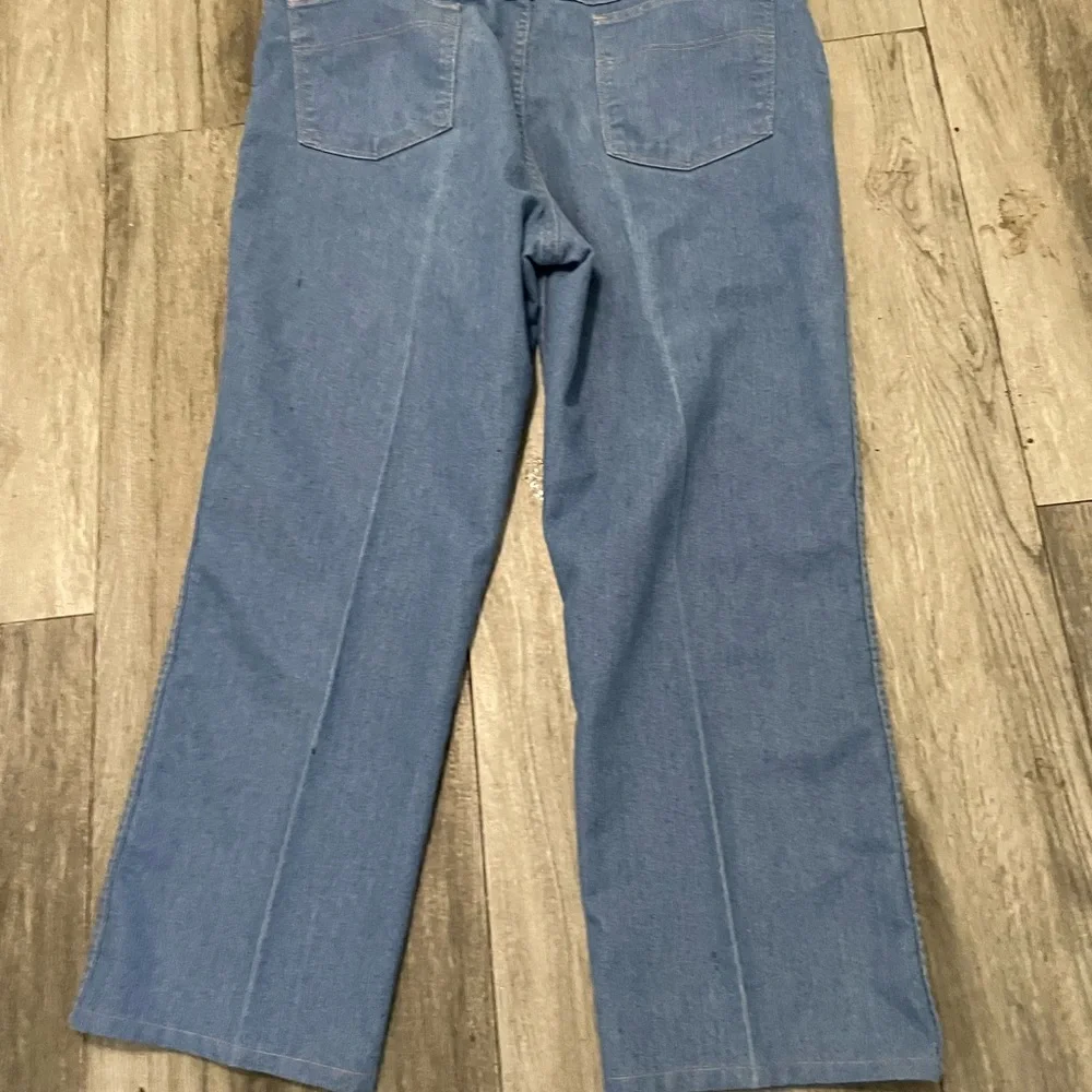 Wrangler 100% Cotton Men’s 40x 30 Light wash Straight leg Denim Jeans